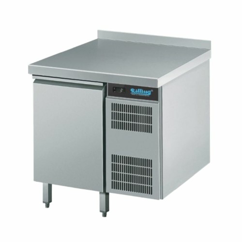 AKT EK711 1701.jpg